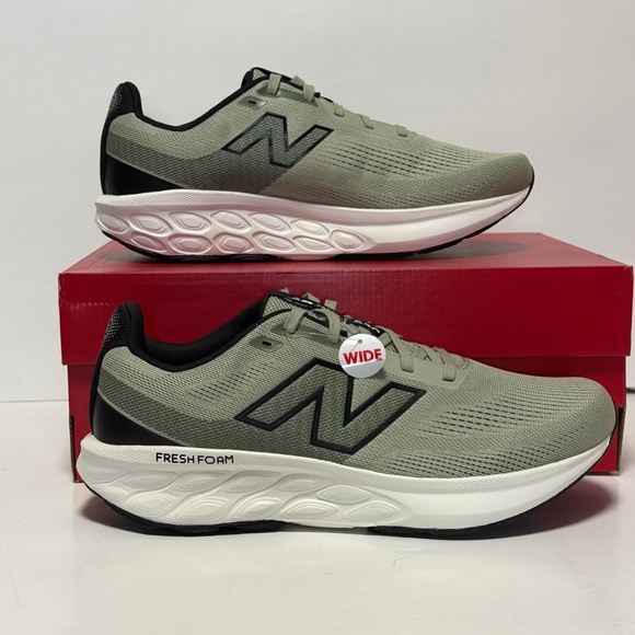 New Balance Other - New Balance Fresh Foam 520 V9 Running Shoes Mens Size 10.5 4E Wide Green M520CC9